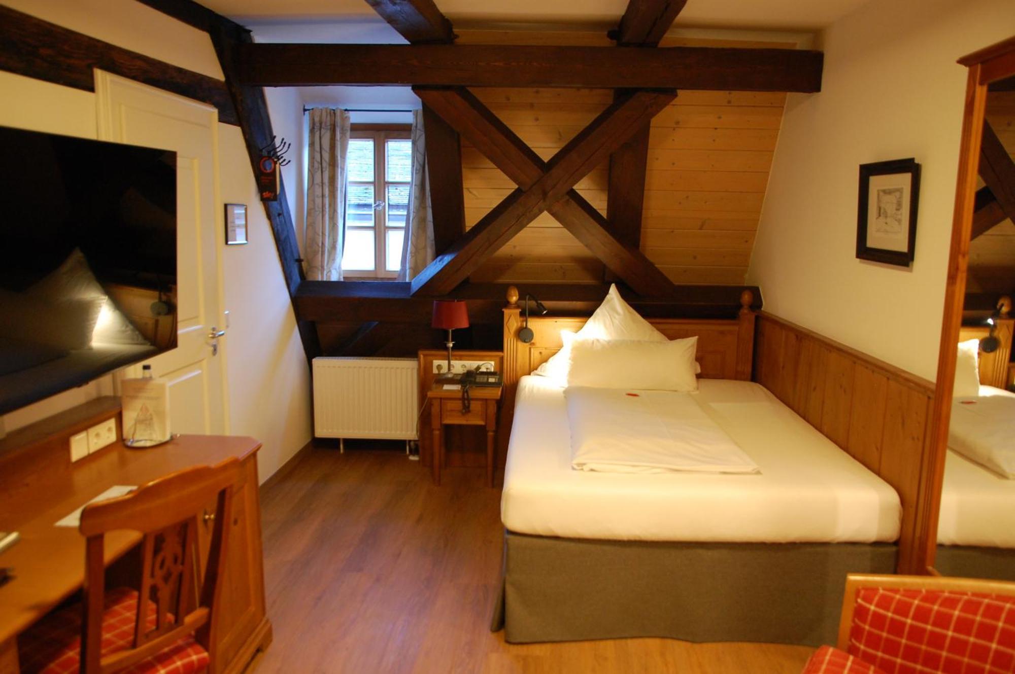 Metzgerei Gasthof Romantik Hotel Der Millipp Beilngries Exterior photo